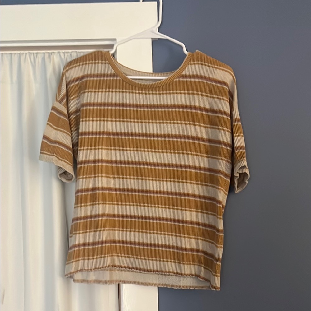 American eagle women’s t-shirt striped